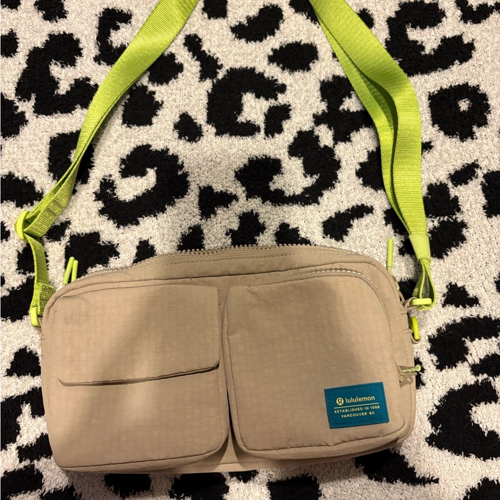 lululemon athletica Beige and Lime Crossbody Bag